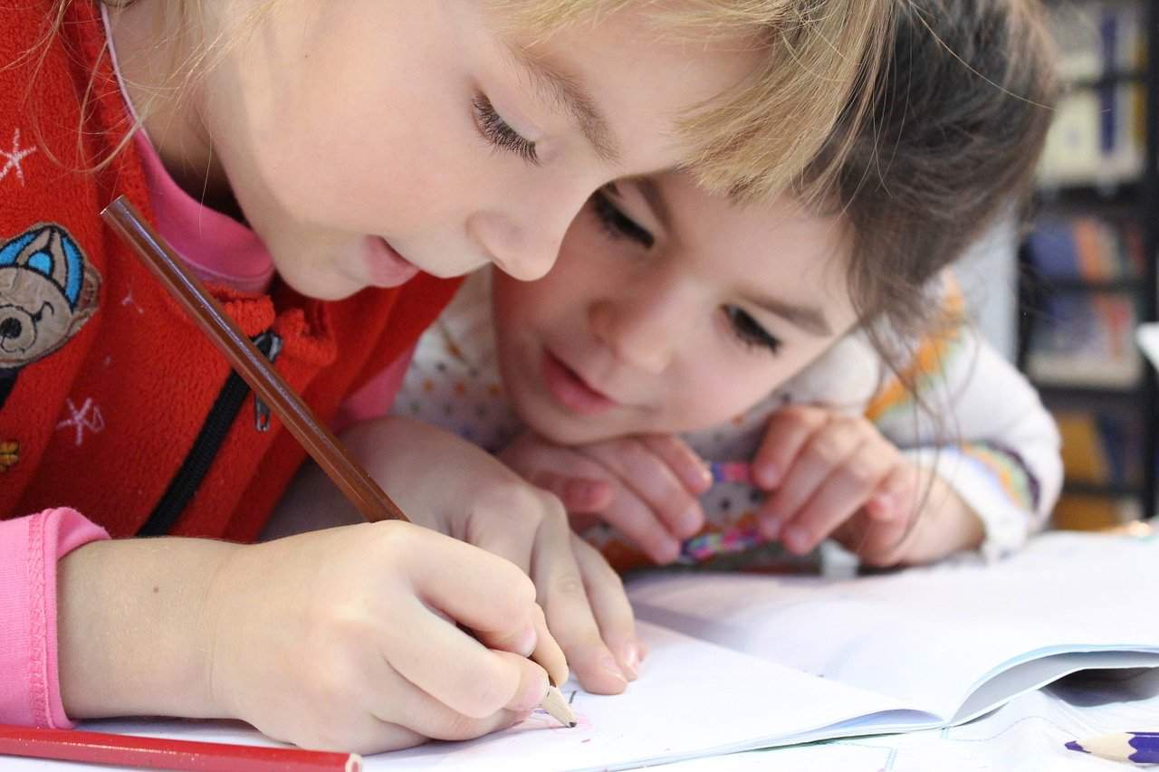 קביעת המוסד החינוכי לילדים לאחר גירושין